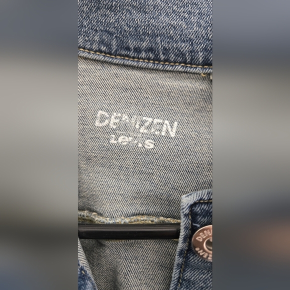 Denizen from Levi's Women's Blue Denim Jacket Sz XL - Picture 3 of 10